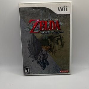 Nintendo The Legend of Zelda: Twilight Princess - Red, Black, Gray, White